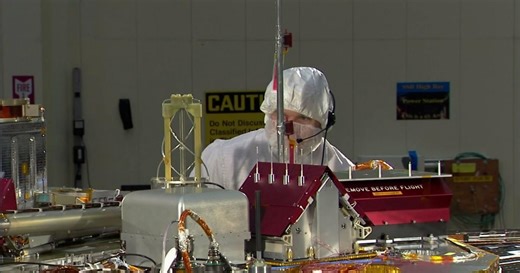 Phoenix Mars Mission:Phoenix Mars Mission: Ashes to Ice