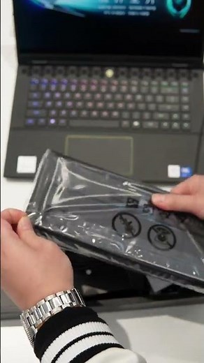 Alienware PRO Series Keyboard Unboxing Experience