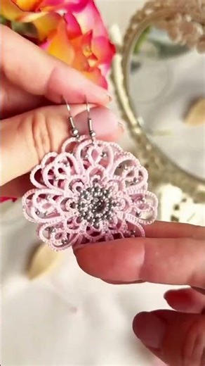 #tattingdesign #weaving #tatting #frivolite