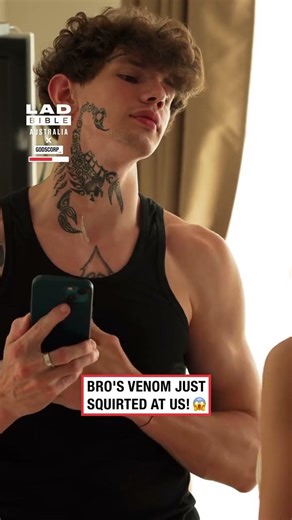 Scorpion tattoo is alive?! 😱🦂