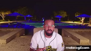 drake ws in the shat on Make a GIF