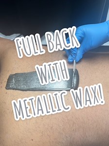 171K views · 2.2K reactions | ⚠️ If you get your back waxed often try not to shave the top part at all. If you need that hair gone, reach out to your waxer so she can schedule you sooner.殺 FULL BACK EDUCATIONAL TUTORIAL USING ‘BOY TOY’ METALLIC HARD WAX BY MISS CIRE Visit: https://www.misscire.com/?rfsn=8422706.ea6bdf Code WAXINGQUEEN20 (20% off 1st time buy) Code WAXINGQUEEN10 (10% off any purchase) | Waxing Queen | Facebook
