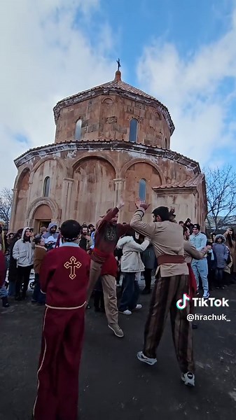 Յարխուշտա գյուղ Իրինդի ավանդական պար