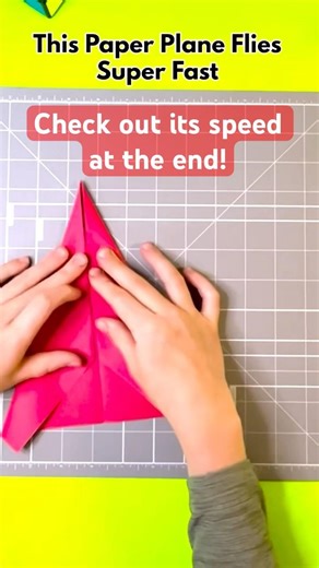 This Paper Airplane Flies INSANELY Fast ✈️ (25-Second Tutorial) #diy #origami