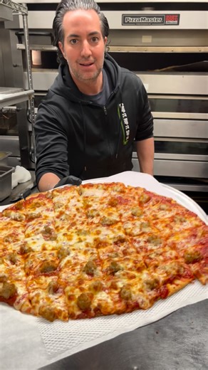 Enzo’s Pizza on Instagram: "New year, same us! Starting the new year slangin’ some pies! Join us @crazypoursportsbar all day today! Watch the games and enjoy the Thursday HALF PRICE 16” PIZZA specials!"
