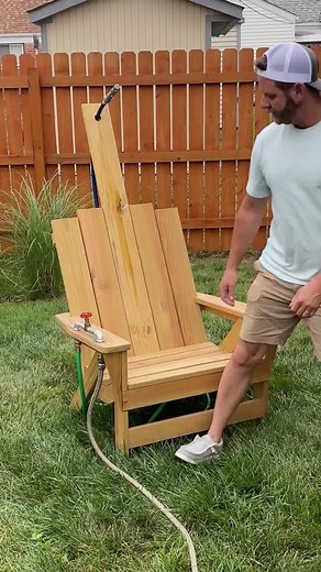 Innovative Summertime Water Chair Invention