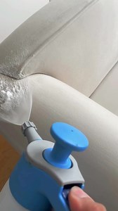 Lalaverie comment nettoyer son canapé avec un injecteur extracteur produit llv universel écologique | Lalaverie