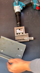 30K views · 100 reactions | Electric Model Aluminum Window Corner joint hole punch Machine WhatsApp: 150 6906 5903 We can make customized machine according to your requirements,machine delivery from China by Dhl express.If you have interested,please contact me by WhatsApp | Jinan Bohman Machinery Co.,Ltd | Facebook