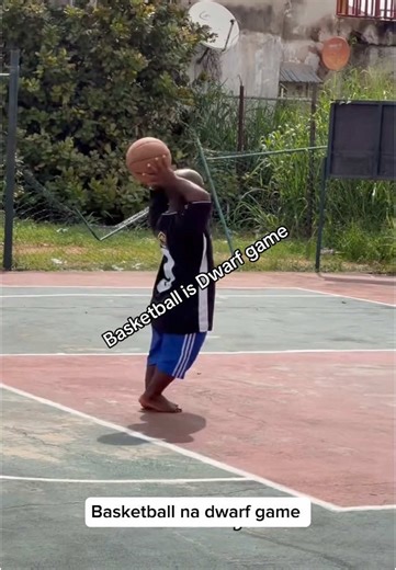 Basketball as a Dwarf Game Experience