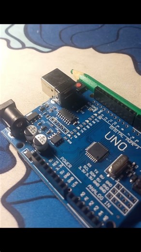 Arduino Magic: Joystick vs Servo 🕹🤖 #diy #arduino #arduino