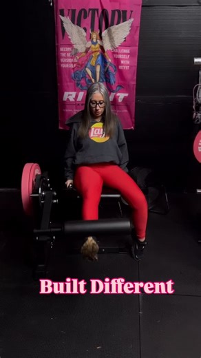 Jasmine Martin, MBA || Health Journey 💉 on Instagram: "When they told me that the recovery for hip labrum repair surgery was 9-12 months, I knew that timeline wasn’t going to be mine - I know I’m just built different. Even the surgeon released me for the activities I’m doing after 3.5weeks, which is unheard of. I jokingly say I have a little Deadpool in me (healing and my mouth) 😂. . I don’t say all this to brag, i just know that there are some people that wouldn’t have had the surgery after h