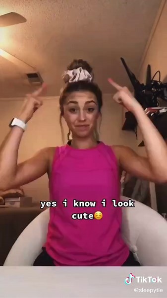 Enhance Your Style with Sleepy Tie Hair Scrunchie