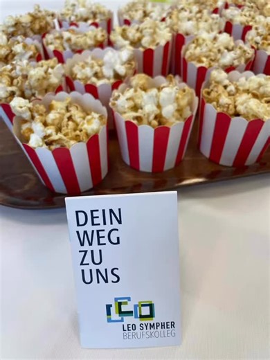 Leo-Sympher-Berufskolleg on Instagram: "📢 Anmeldung Schuljahr 2026/2027 – vom 07. - 28. Februar 2026 Dir hat es bei uns am Tag der offenen Tür gefallen? Melde dich jetzt über www.schueleranmeldung.de an. So gelingt die Anmeldung: 🔐 Zugangsdaten bekommst du in der Regel von deiner jetzigen Schule. Du hast keine Zugangsdaten bekommen? Registriere dich selbst! 📄 Zusätzlich im Schulbüro abgeben: ✔ ausgedrucktes & unterschriebenes Bewerbungsformular der Website www.schueleranmeldung.de ✔ Lebenslau