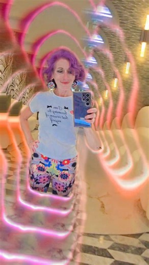 Barbara Lynch on Instagram: "#FashionBarb loves a photo shoot in the beautiful Vinoy bathrooms ~ especially when @AmbassadorBarb matches the black and white wallpaper 😍 #SpiritualBarb is embodying the message on #PosherPalate t-shirt: I'm becoming the best version of myself 💯 👕 🌈 💰"