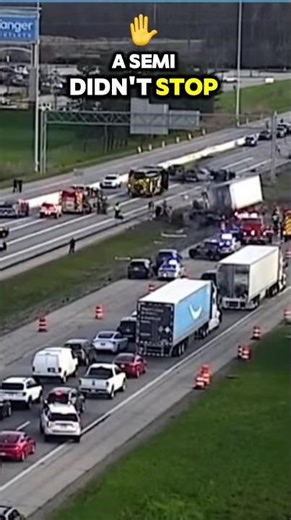 Massive Semi Truck crash‼️#truck #truckdriver #travel #crash