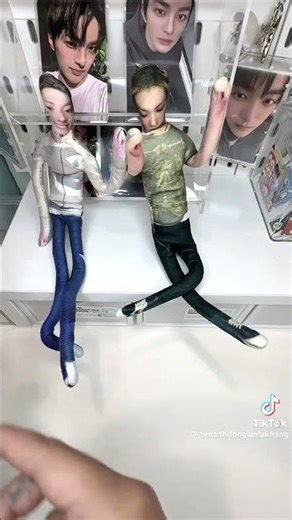 Cre: logo tik tok l unboxing card