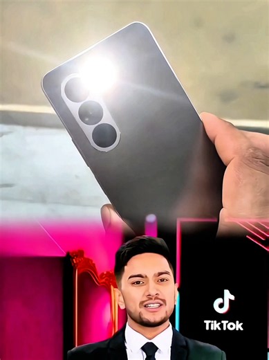 Shake to Turn On Flashlight Settings You Must Try! 🔦📱 #Flashlight #PhoneSettings #AndroidTips #ForYouPage #MobileTipsAndTricks