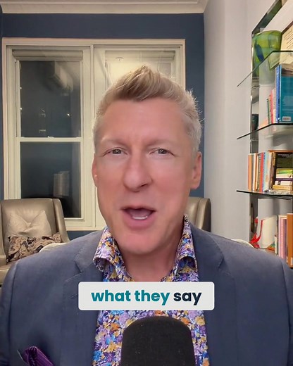 Tired of dating feeling hard? It might be your self-perception. If you believe connection is scarce, that's what you'll find. Shift your energy, seek positive connections, and watch your experience transform. You can't control others, but you choose your actions and reactions. Join my free masterclass https://bit.ly/DIYTherapyMasterclass #DatingAdvice #SelfImage #Connection #PositiveEnergy #Relationships | Matt Cartwright Therapy