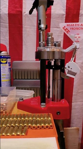 Reloading .300 AAC BLK in under 18 seconds... Lee Classic 4 Hole Turret Press