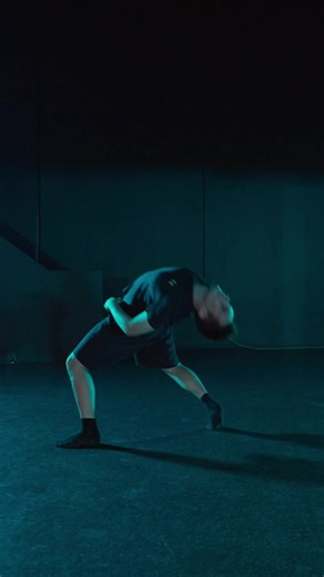Emotional Contemporary Dance Choreography of 'The Sick'