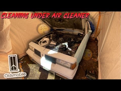 Cleaning the Intake Area on My Olds 307 Motor in the Cutlass (Build Log 71)