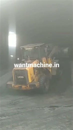Heavy Loader Working Inside Industrial Plant 🚜🏭Material Handling & Loading Operations |