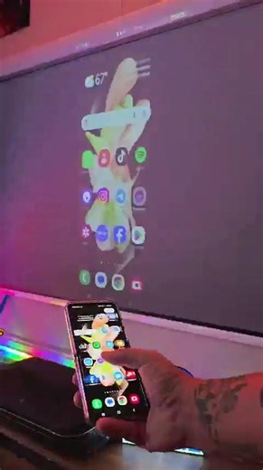 Mini Projector Pocket Cinema