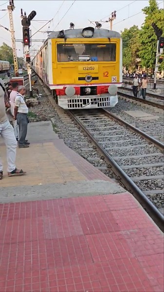 Indian local train entering railwaystation|| Reverse train entering video #shorts #train #localtrain