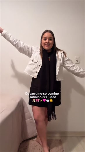 Bem menininha | moda curves e plus size on Instagram: "✨ Chegou a hora de se desarrumar comigo! 💖 Pra mim, esse é um dos melhores momentos do dia: chegar em casa, tomar um banho gostoso, colocar meu pijama Bem Menininha, passar aquele creme bem cheirosinho, um perfume leve, e depois relaxar vendo minha novela e lendo meu livro favorito. 📖🌸 E pra você, qual é a melhor hora do dia? 👉 Quando chega no trabalho ou quando chega em casa pra descansar? Tô curiosa pra saber, me conta aqui nos comentá