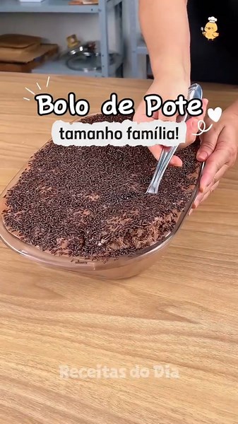 Bolo de Pote tamanho família! 🍰 #receitas #doces #bolo