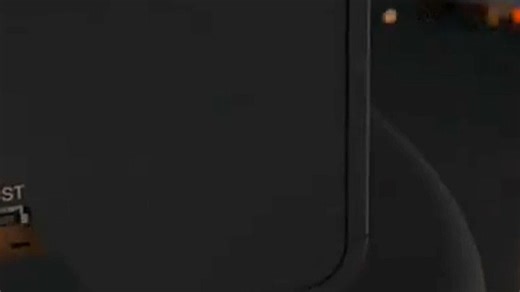 创新科技X5蓝牙解码器，高清音频传输稳定，连接手机/电脑秒速配对，居家听歌、办公会议皆宜，提升音质体验。