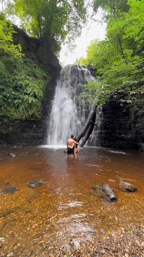 Our adventure to Falling Foss Waterfall in North Yorkshire. 📍 💦 Falling Foss is a waterfall in the north-east section of the North York Moors National Park and a popular spot for walking. It is 5 miles (8 km) from Whitby, and is on the Little Beck. It is 67 feet (20 m) high, and is the highest waterfall in the North York Moors. 🌱 There’s even a cosy tea rooms there which serves up delicious grub. ☕️ | Ryan Swain