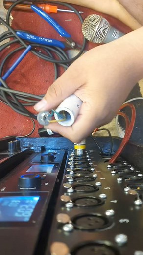 587K views · 2.9K reactions | Jalur kabel mic No 1 grounding No 2 bagian + No 3 bagian - Jadi yang harus di gabung jalur dari soket mic no 3 dan 1 di gabung saja di jumper . | Rukman Shetyadi Putra | Facebook