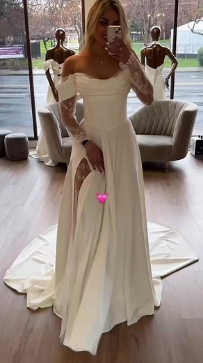 Take your pick ? #bridetobe #djchrisredburn #comedy #wedding #bridetobe #bridal #funnyvideos #weddinginspo #bride #weddingvideography #weddinginspiration #weddingphotography | Dj Chris Redburn