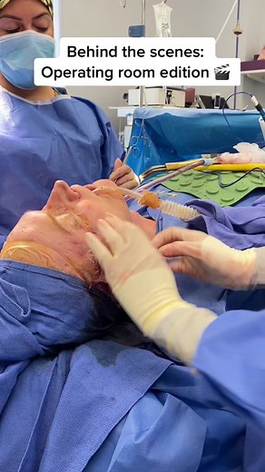 ⚠️ Graphic content ⚠️ #foryou #surgery #plasticsurgery #facelift #edutok #operatingroom #fyp #ReTokforNature