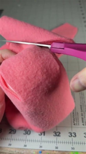 NickMaking a soft blob with squishy foam and fleece #nicktoons #nicktoons #nick #nickuniverse