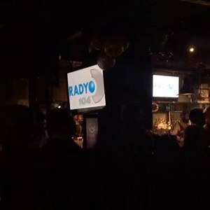 80'ler ve 90'lar #RadyoD DJ'leri ile hayat buluyor! 🎉🎵 #DorockXL #Party #music #parti | Radyo D