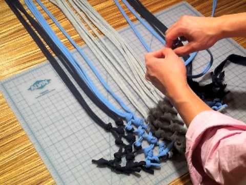 HOW TO connect two strips of t-shirt yarn