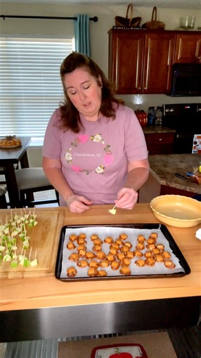 45K views · 805 reactions | Today we are making Caramel Apple Bites. They are delicious! | Shareable Recipes | Facebook