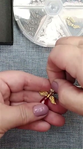 Lets Make Angel Earrings #diy #beadedjewelry #angelearrings