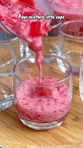 5M views · 76K reactions | Strawberry Jelly Sago! Easy and Creamy Delicious Christmas Dessert! Save this recipe! | Dessert By Kaye'J Channel | Facebook