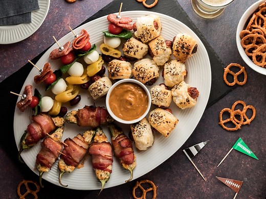 14 Simple Yet Delicious New Year's Eve Appetizer Recipes From Ina Garten, Martha Stewart & More
