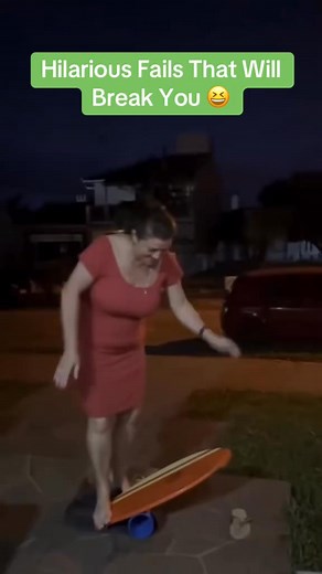 3.1K views · 44 reactions | Hilarious Fails That Will Break You  #fail #comedy #funnyreels #viral #funny #fun | Thefartmachinne | Facebook