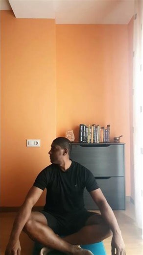 The rotation that fixes forward head posture #neckcare #posture