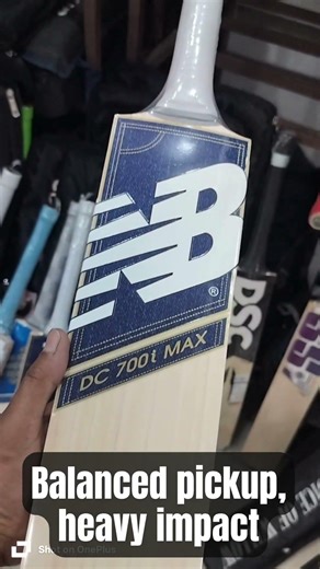 New Balance DC 700i Max English Willow Cricket Bat Review | Power Hitting Beast 🔥🏏