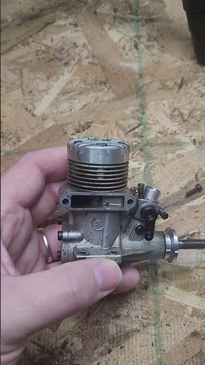 OS Max FP 40 - Look At That Piston! #glowengine #nitroengine #modelengine