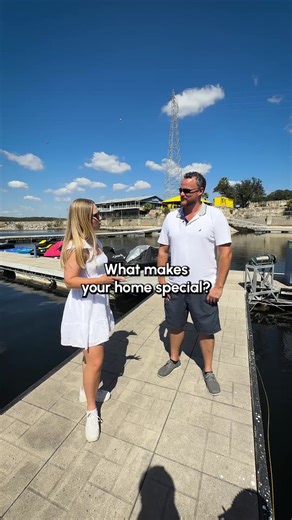 The floating home tour you didn’t know you needed 🚤 This houseboat has a full kitchen, living room, 4 bedrooms, 2 bathrooms and a sun deck! #houseboat #lake #laketravis #boat #realestate