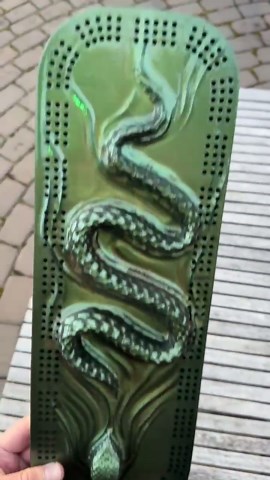 Snake Cribbage Board • Metallic Flip-paint • Hardwood • 3D Snake Design • Personalized Crib Board With Peg Storage - Etsy