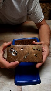 105K views · 501 reactions | Resin art from Duzee Designs, tutorials coming soon. #artwork #craftsmanship #resinartwork | Keep on Growin' | Facebook