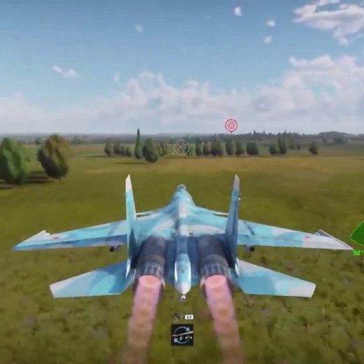 Explore the Sukhoi Su-33 in War Thunder Gameplay